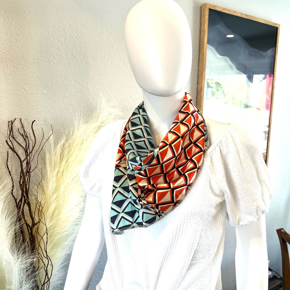 Vintage Geometric Scarf